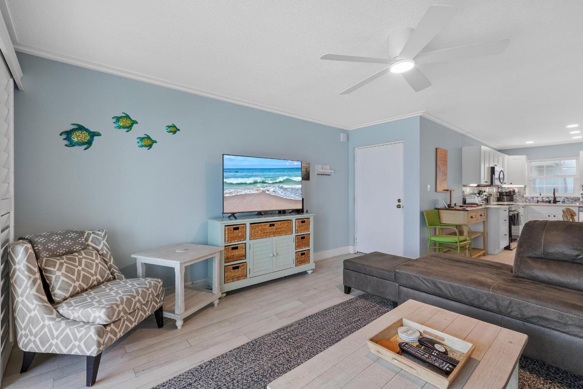 Colony Beach Club 101 New Smyrna Beach Exterior photo